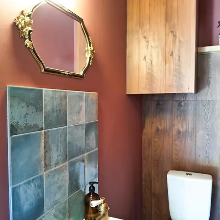 Newly Made With Private Entrance - 1st Floor Riga