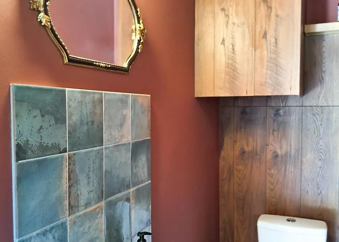 Newly Made With Private Entrance - 1st Floor Riga